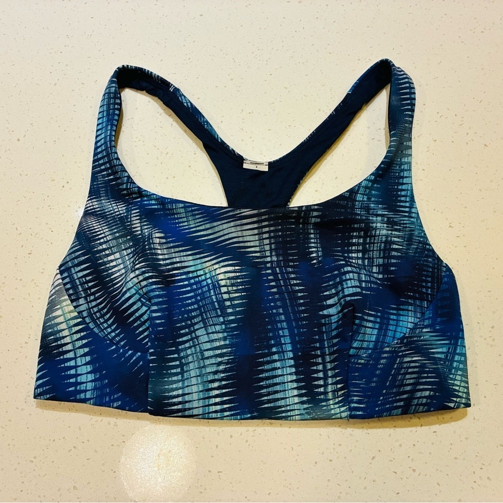 Lululemon Wunder Train Bra *Medium Support in Shapeshifter Flux Blue Multi Sz 6 - Picture 6 of 8